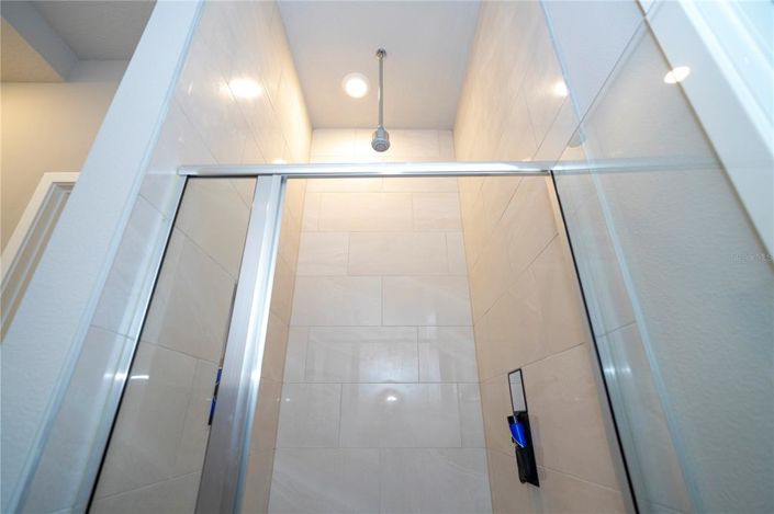 Image No.45-5 Bed Property for sale