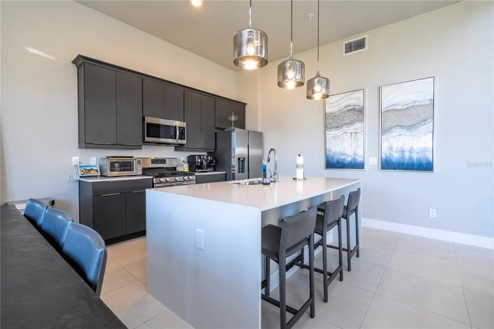 Image No.6-5 Bed Property for sale