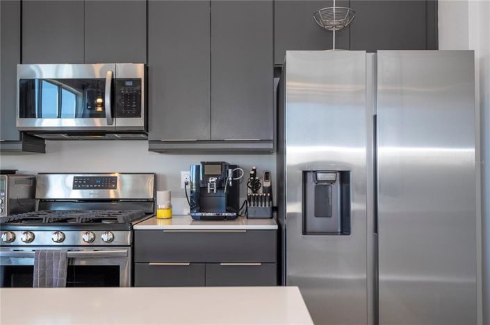 Image No.8-5 Bed Property for sale