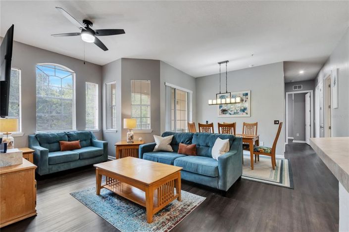 Image No.3-4 Bed Property for sale