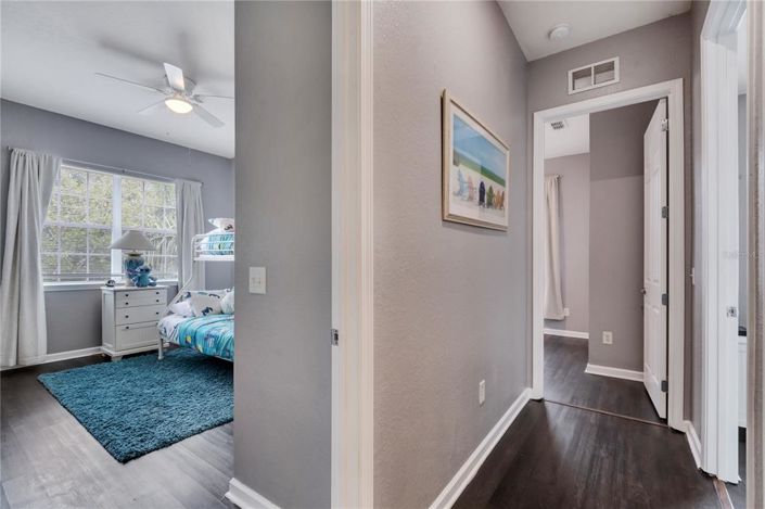 Image No.30-4 Bed Property for sale