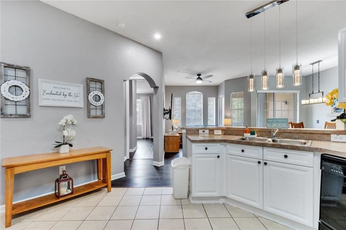 Image No.7-4 Bed Property for sale