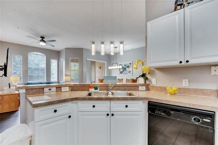 Image No.8-4 Bed Property for sale