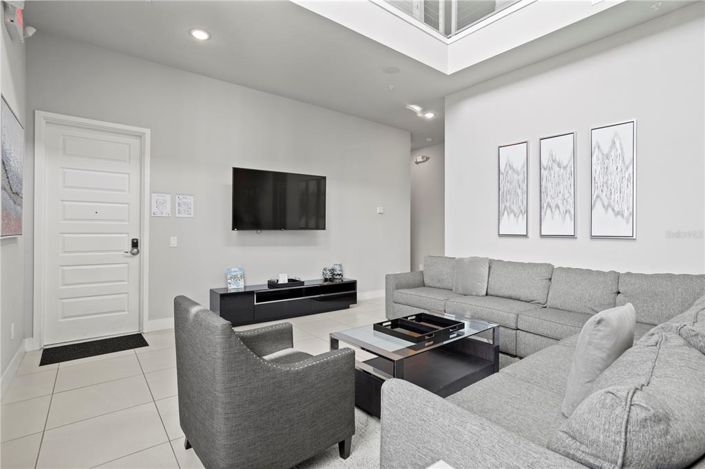 Image No.14-4 Bed Property for sale