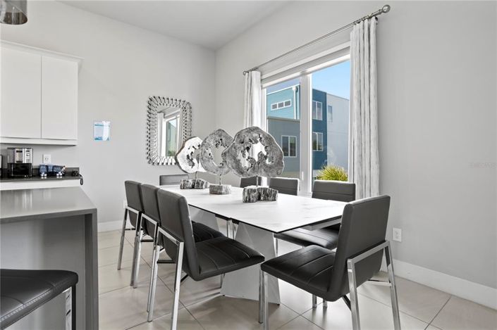 Image No.15-4 Bed Property for sale