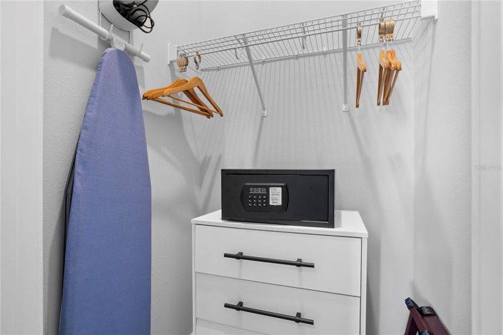 Image No.23-4 Bed Property for sale