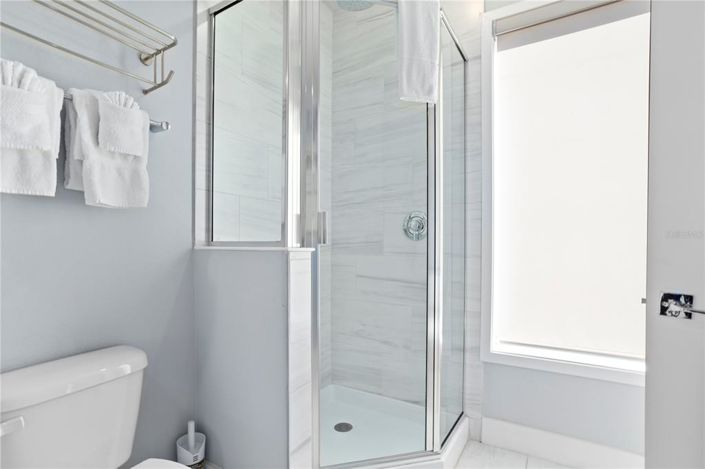 Image No.41-4 Bed Property for sale