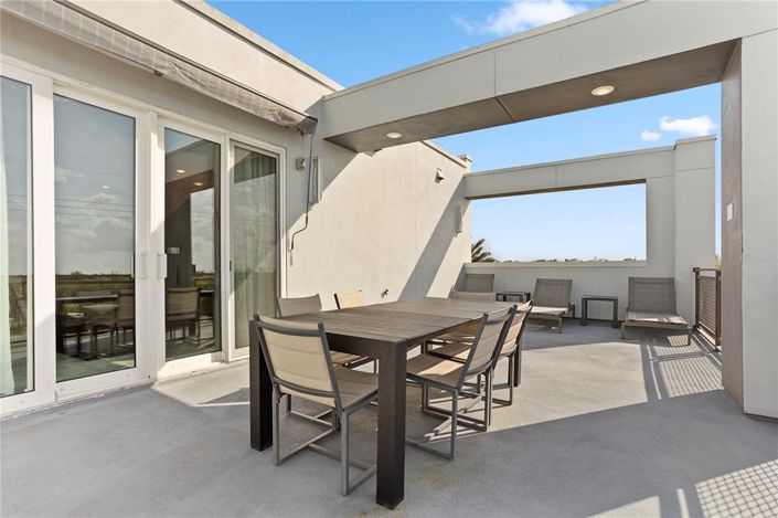 Image No.42-4 Bed Property for sale