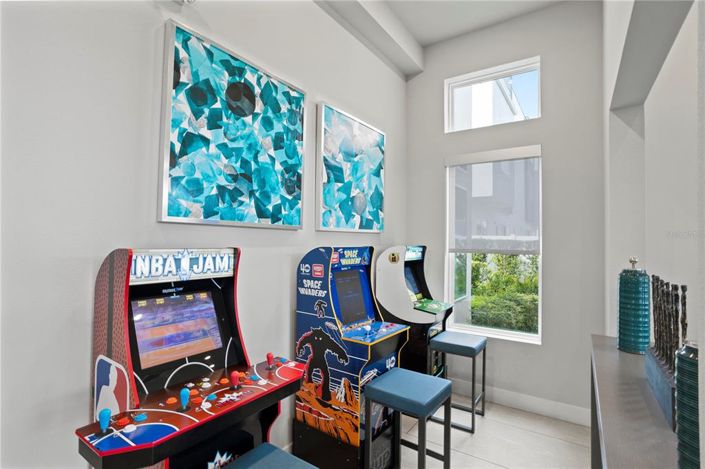 Image No.56-4 Bed Property for sale