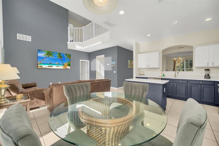 Image No.25-6 Bed Property for sale