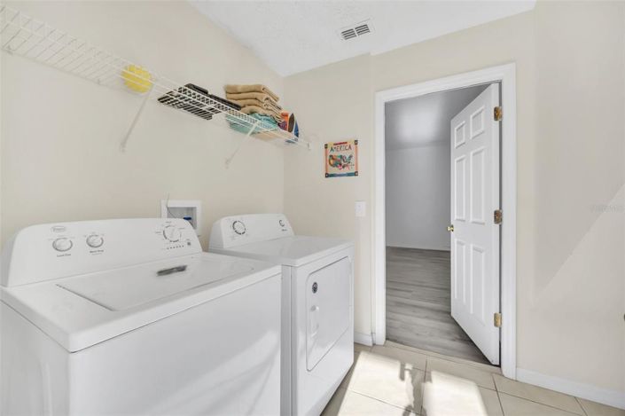 Image No.48-6 Bed Property for sale