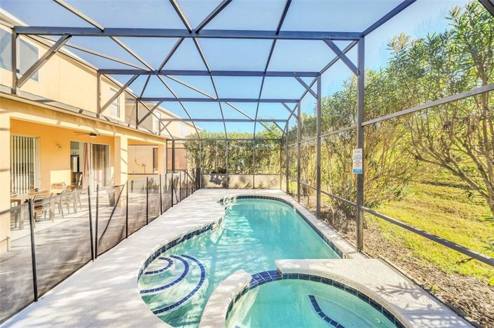 Image No.53-6 Bed Property for sale