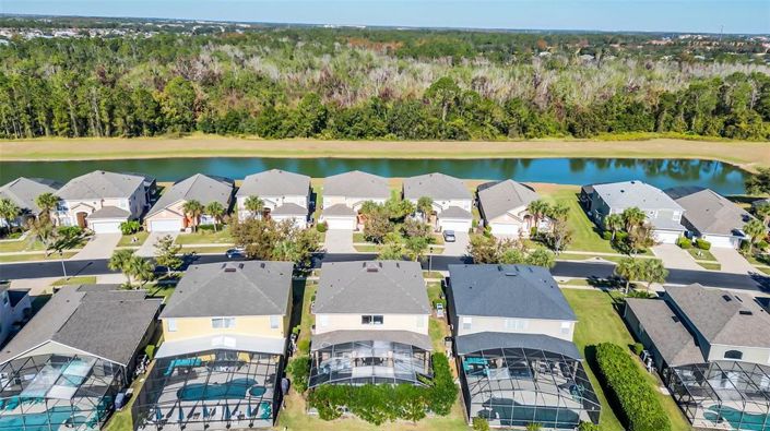 Image No.60-6 Bed Property for sale