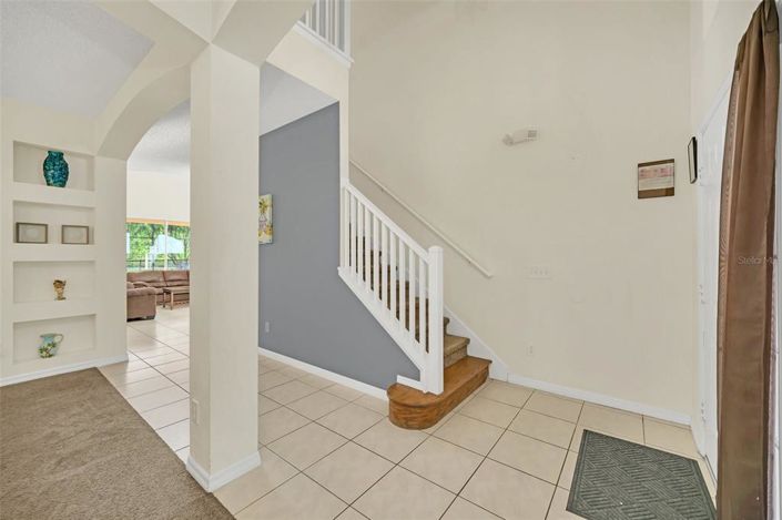 Image No.7-6 Bed Property for sale