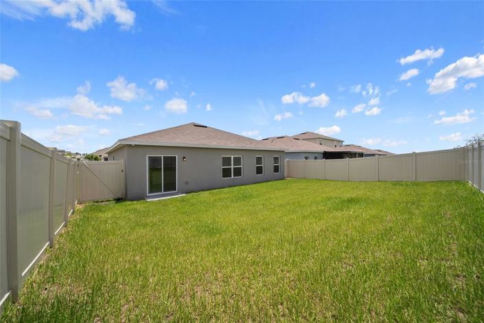 Image No.28-4 Bed Property for sale