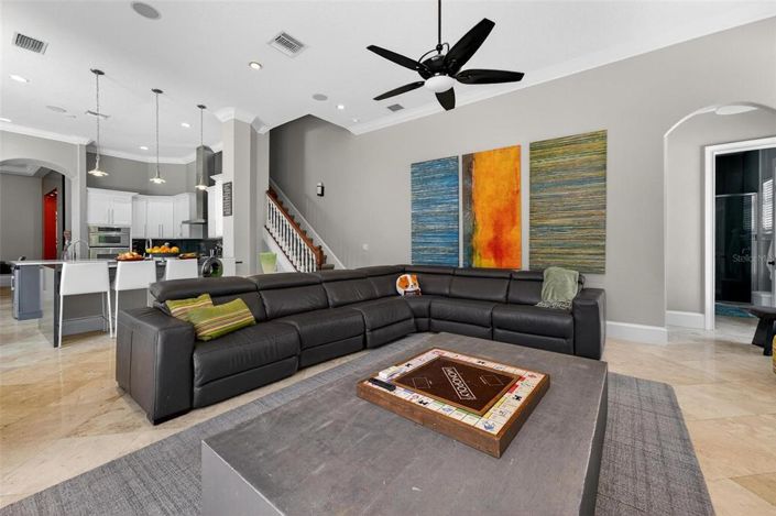 Image No.57-5 Bed Property for sale