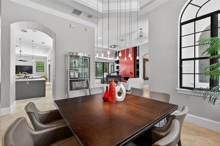 Image No.59-5 Bed Property for sale