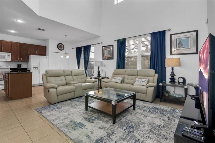 Image No.29-6 Bed Property for sale