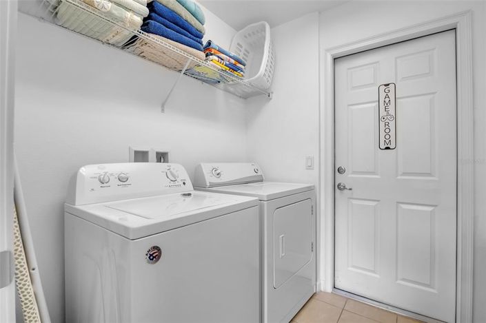 Image No.36-6 Bed Property for sale