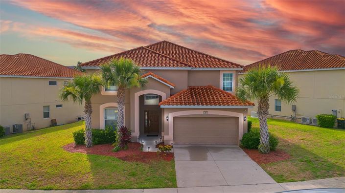 Image No.8-6 Bed Property for sale