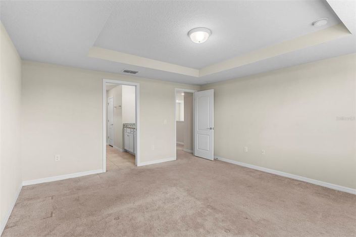 Image No.18-5 Bed Property for sale