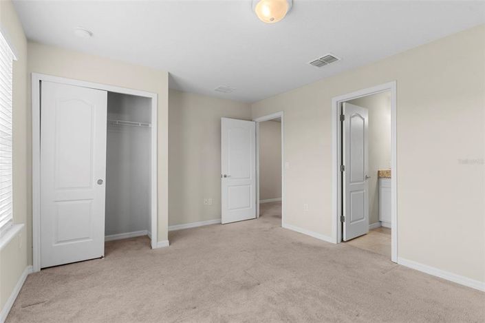 Image No.20-5 Bed Property for sale