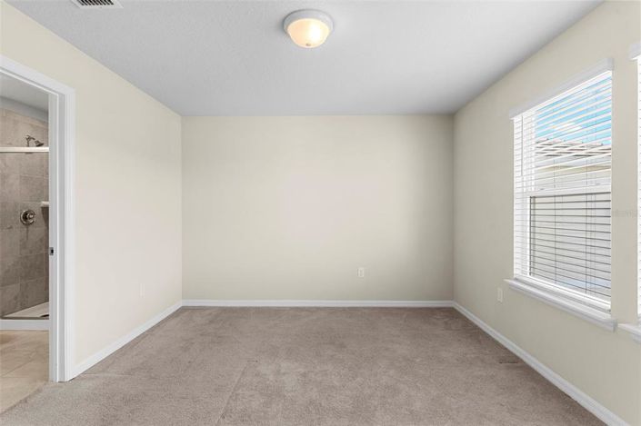 Image No.21-5 Bed Property for sale