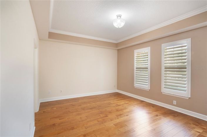 Image No.12-4 Bed Property for sale