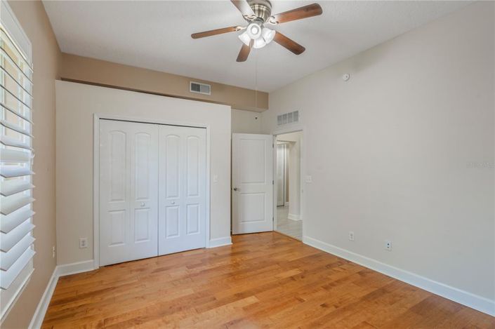 Image No.16-4 Bed Property for sale