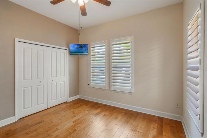 Image No.19-4 Bed Property for sale