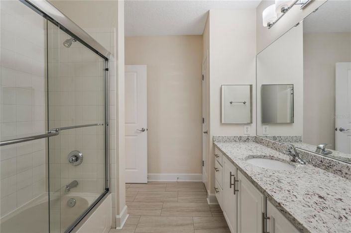 Image No.26-4 Bed Property for sale