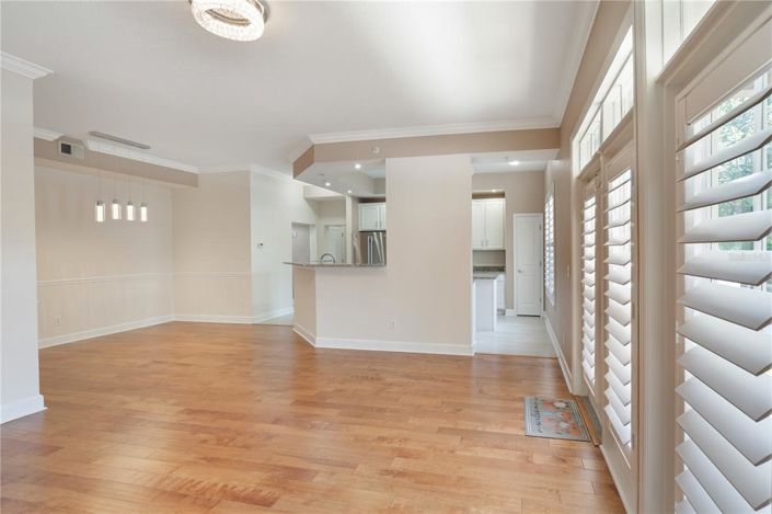 Image No.5-4 Bed Property for sale