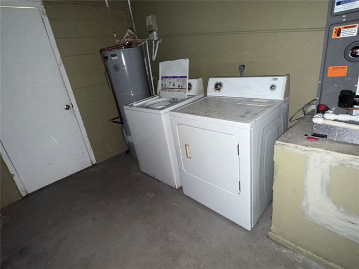 Image No.21-5 Bed Property for sale