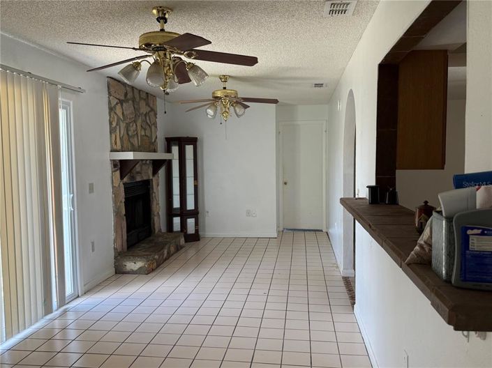 Image No.8-5 Bed Property for sale