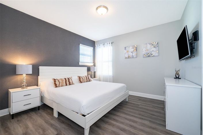 Image No.23-6 Bed Property for sale