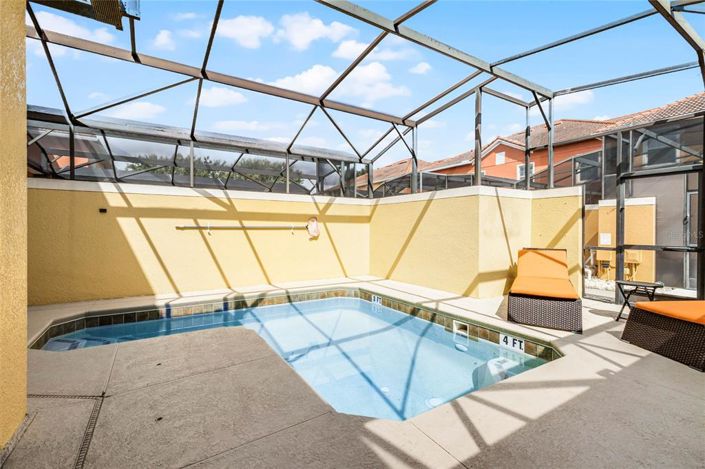 Image No.26-4 Bed Townhouse for sale