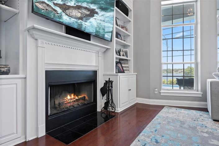 Image No.24-7 Bed Property for sale