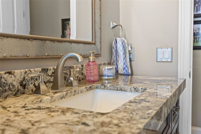 Image No.48-7 Bed Property for sale