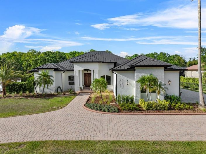 Image No.2-3 Bed Property for sale