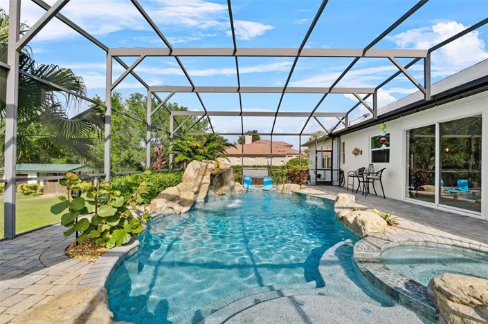 Image No.53-3 Bed Property for sale