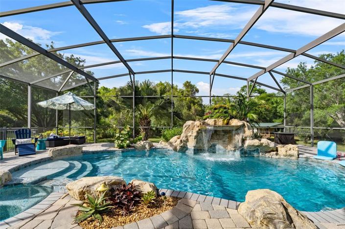 Image No.56-3 Bed Property for sale