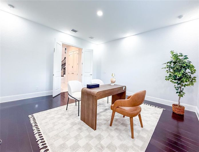 Image No.11-5 Bed Property for sale