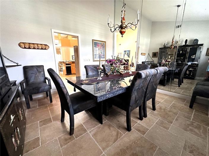 Image No.12-4 Bed Property for sale