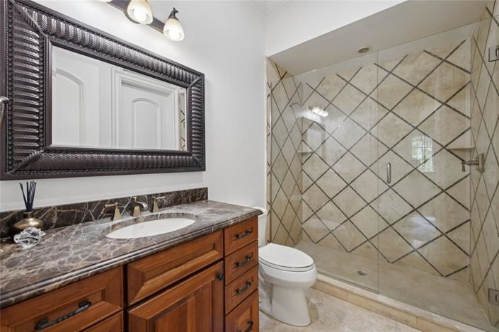 Image No.53-5 Bed Property for sale