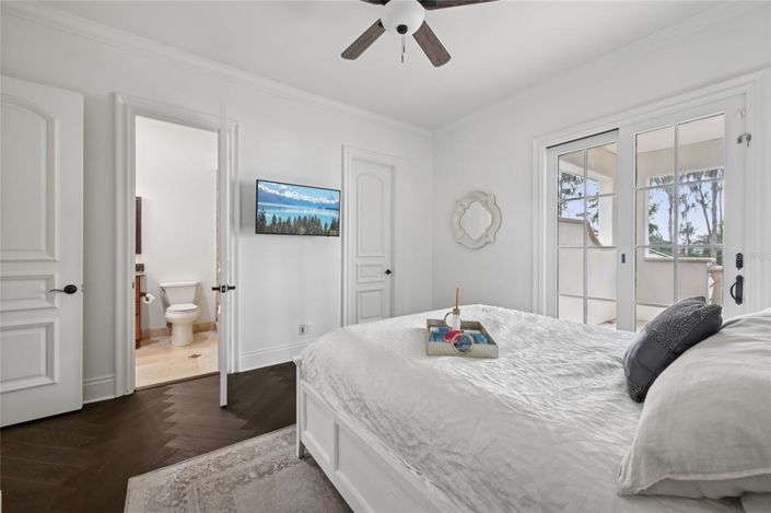 Image No.55-5 Bed Property for sale