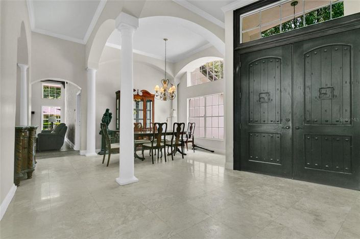 Image No.3-5 Bed Property for sale