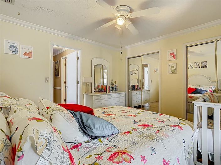 Image No.42-8 Bed Property for sale