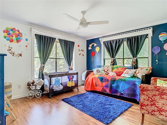 Image No.45-8 Bed Property for sale