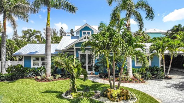 Image No.14-3 Bed Property for sale