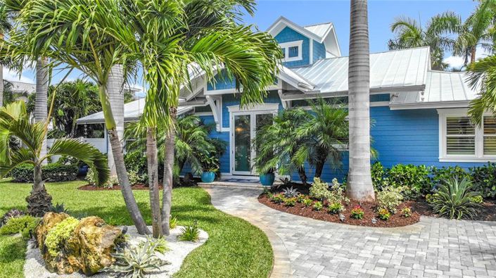 Image No.19-3 Bed Property for sale